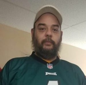 Meet your Posher, Tom